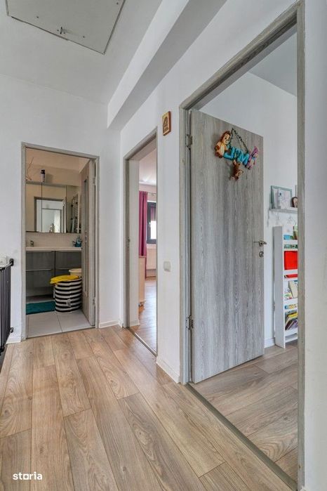 Tunari- Vilă individuală -4 camere si gradina-