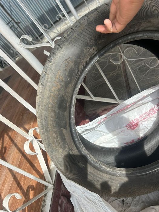 Шины 215/55/17 комплект