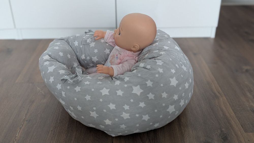 Бебешко фотьойлче / пуф - перящо, много запазено