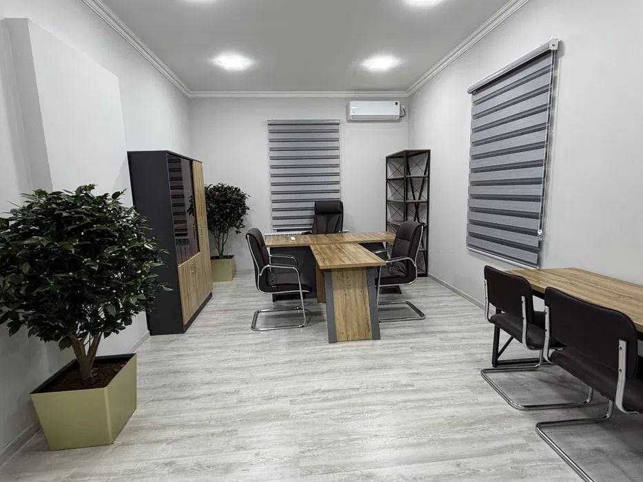 Аренда дома под офис
Юнус-Абадский район ориентир Бадамзар Yapona mama