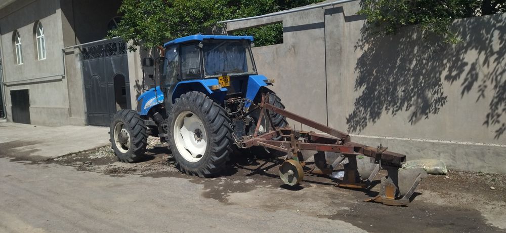 New Holland TS 130