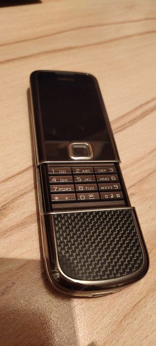 Nokia 8800 Carbon Arte