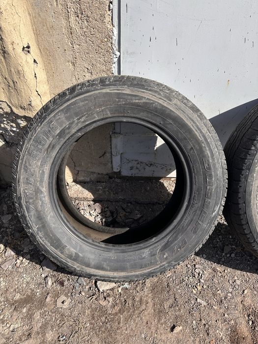 Продам шины R17 Bridgestone