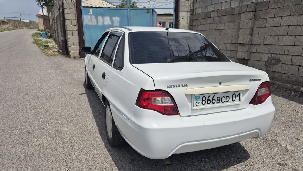 Нексия 2 сатылады