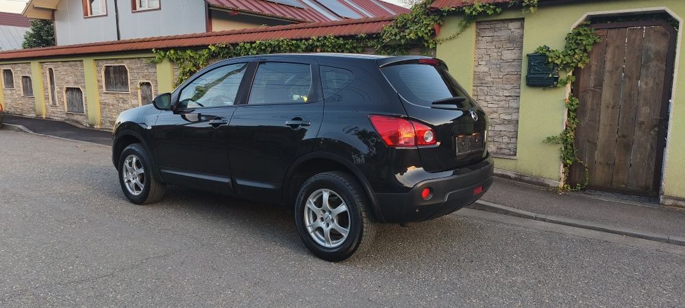 Nissan Qashqai -Automat