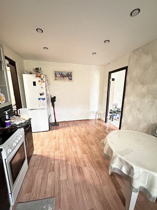 Продам 2-х комнатную квартиру