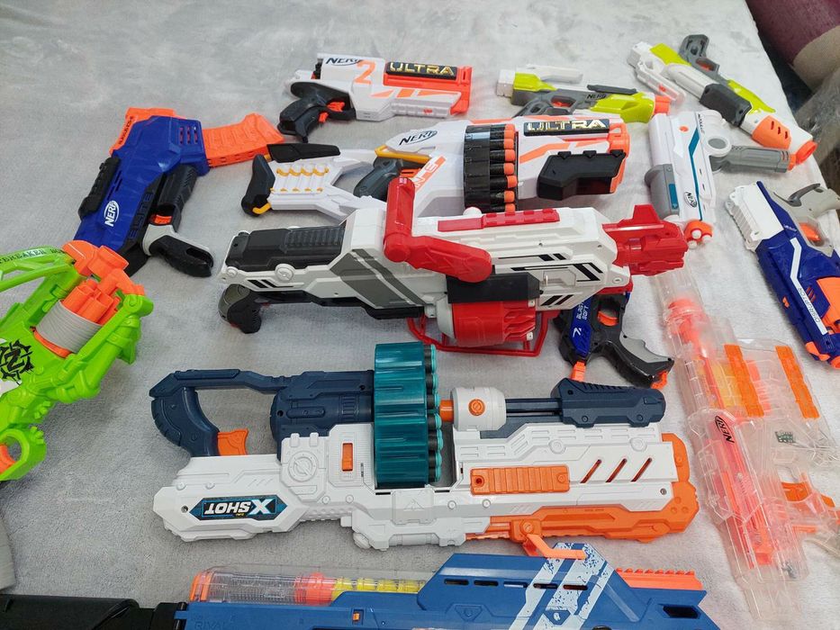 Детски пушки с топчета стрели и батерии, айрсофт nerf