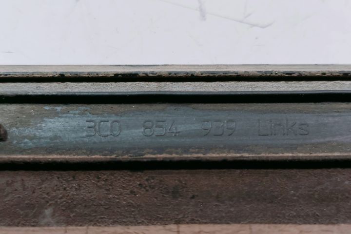 Ornament    stanga fata 3C0854939 Volkswagen VW Passat B6