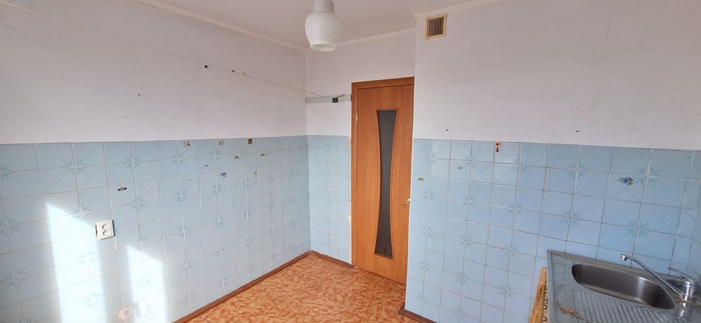 Продам 2хком квартиру район Достык Молл.