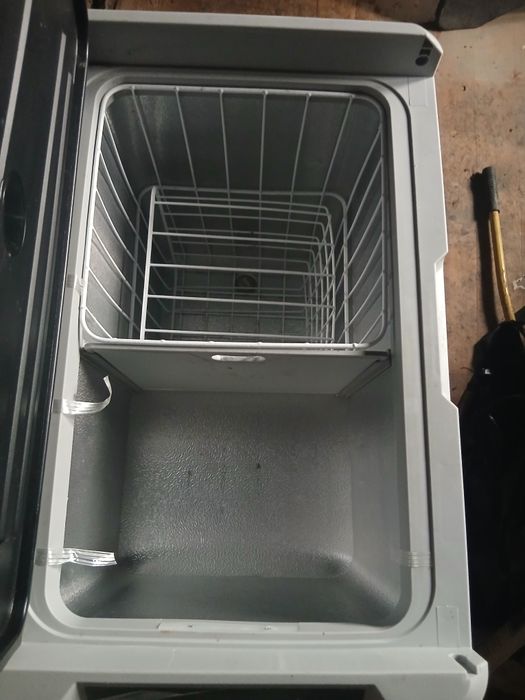 Продам мини походный холодильник