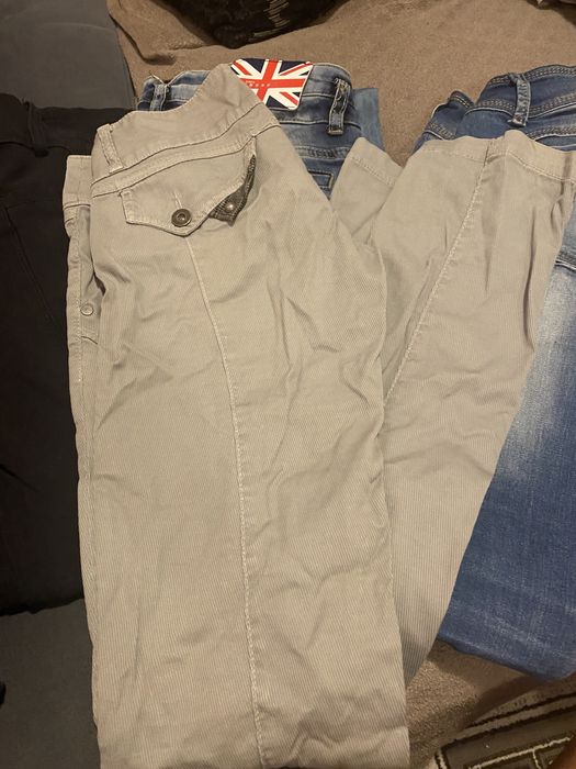 Лот дамски дънки 27