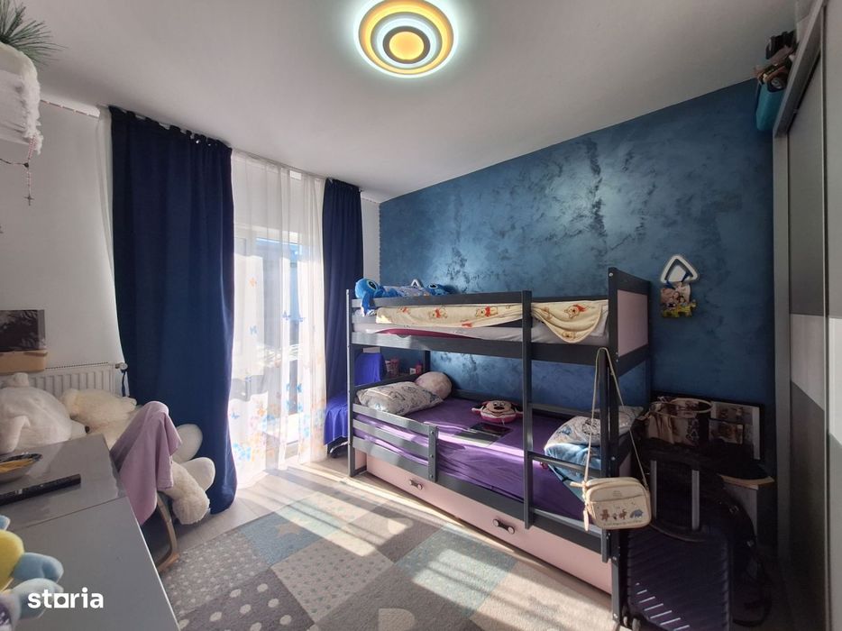 Apartament cu 3 camere, 60 mp, parcare, zona Terra