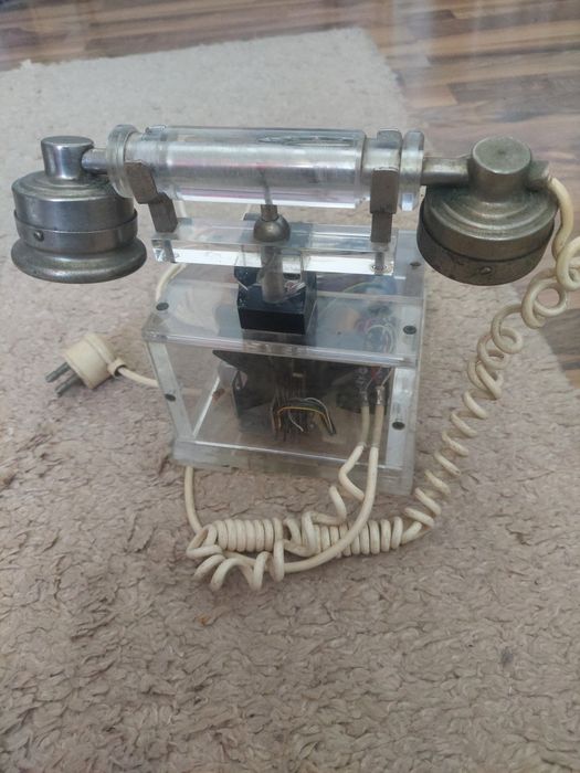 Telefon fix cu disc,rotita model retro,vintage,old,vechi