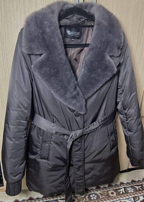 Шикарная новая куртка турецкого качества