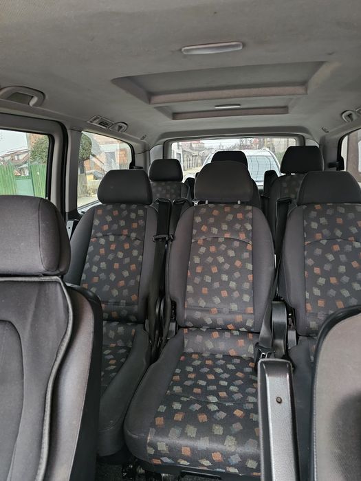 Vând Mercedes Vito an 2008 8+1