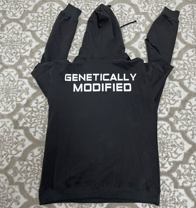 Vetements Genetically Modified