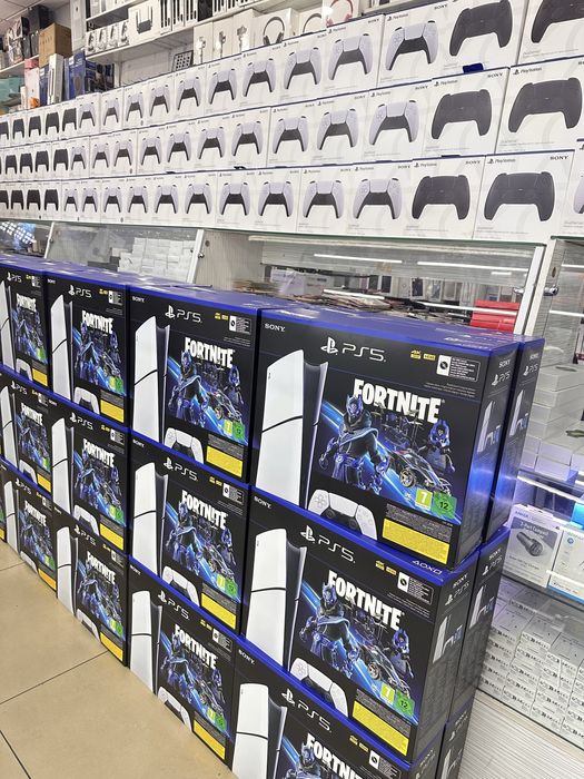 Новый плейстейшн Sony PS5 Digital Edition с игрой Fortnite! Оригинал!