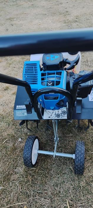 Продам культиватор