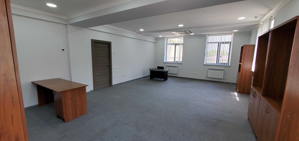 Бизнес-центр "NEW LEVEL". Аренда офиса 402 м2. Все включено*