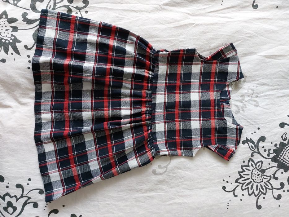 Rochita fetita marimea 110