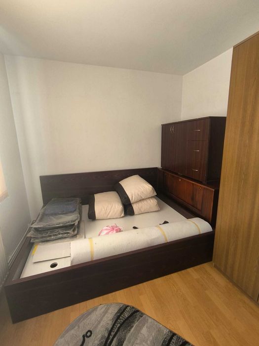 Apartament Micro 6 Targoviste, etaj 1/4, 2 camere, 37mp