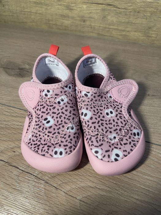 Детски пантофи със силикон