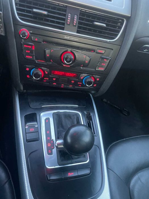 Audi A4 premiun plus 2.0  TFSI QUATTRO