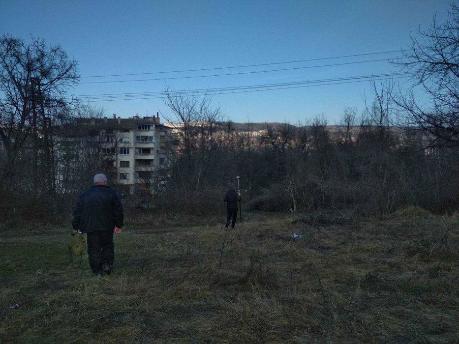 Продава се Парцел в Велико Търново, Зона Б - 3964 кв.м за 61 €/кв.м - Снимка #1