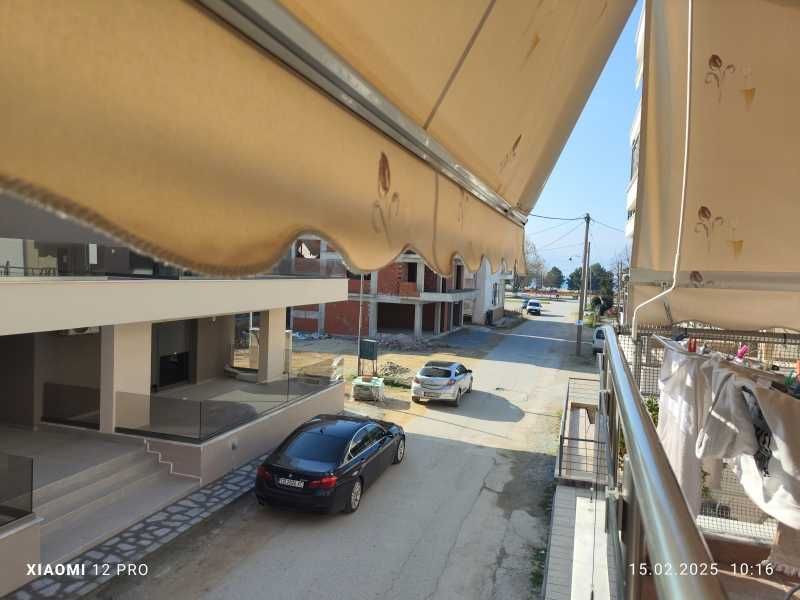 ПРОДАВА Апартамент на първи етаж ,над партер, в Паралия Офринио