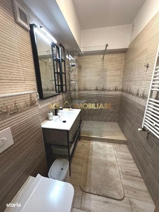 4 Camere de inchiriat | Unirii | 2 bai | Centrala | Parcare Subterana