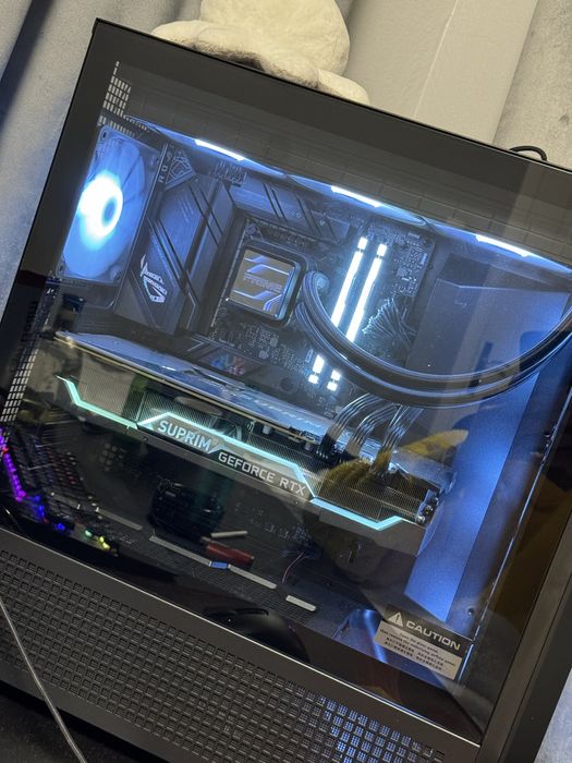 Компютър asus b-760f wifi gaming