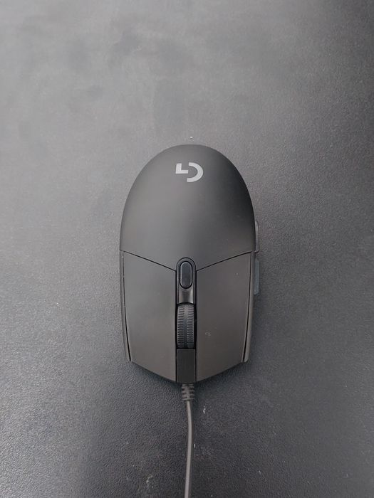 коврик CANYON и мышка Logitech G102