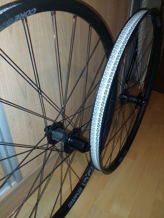 Cane Creek Kitsuma шок и e thirteen уилсет