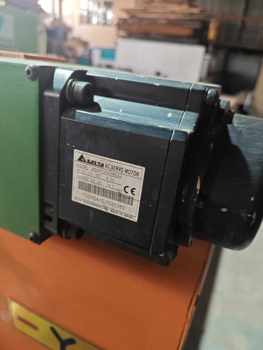 чпу фрезерно гравировальный 1325 серво двигатели