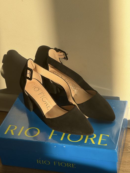 Туфли на каблуке 35 размер