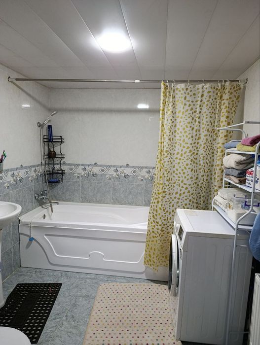 Uy sotiladi Bektemir tumani