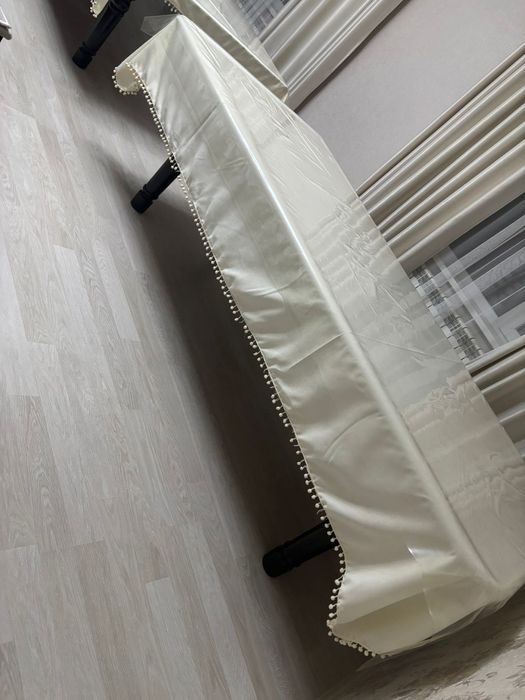 Продам стол и стулья