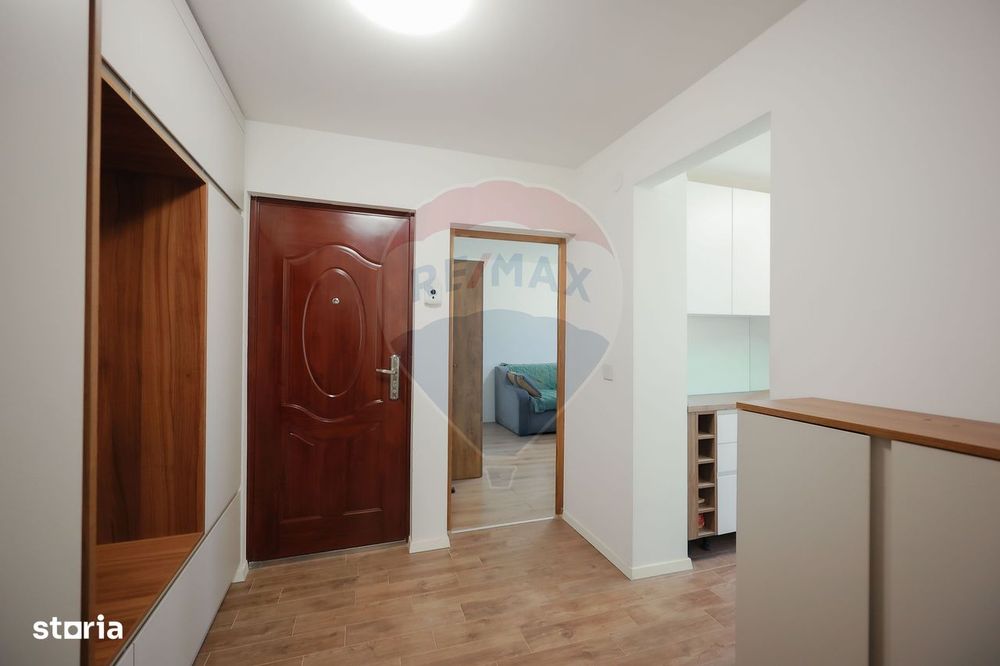 De vânzare apartament PB, 3 camere, Rogerius - RENOVAT COMPLET