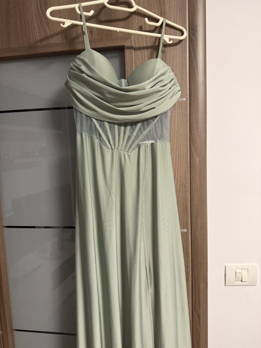 Rochie de seara eleganta pentru evenimente