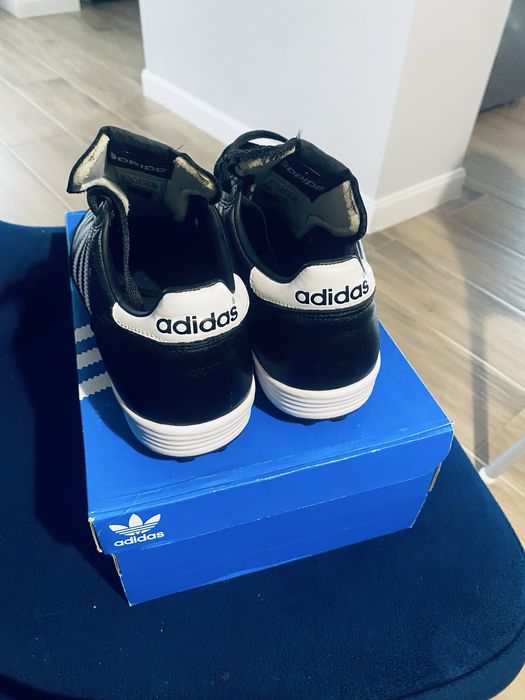 Ghete fotbal sintetic Mundial Team 41 1/3