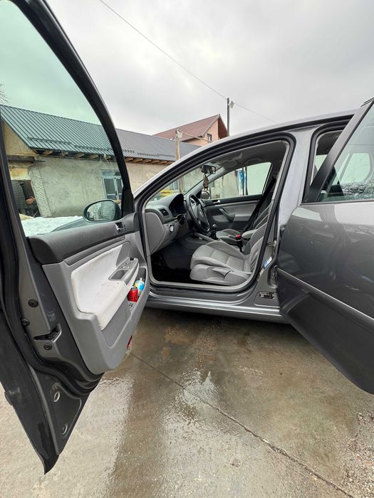 Vand vw golf 5 1.6 fsi