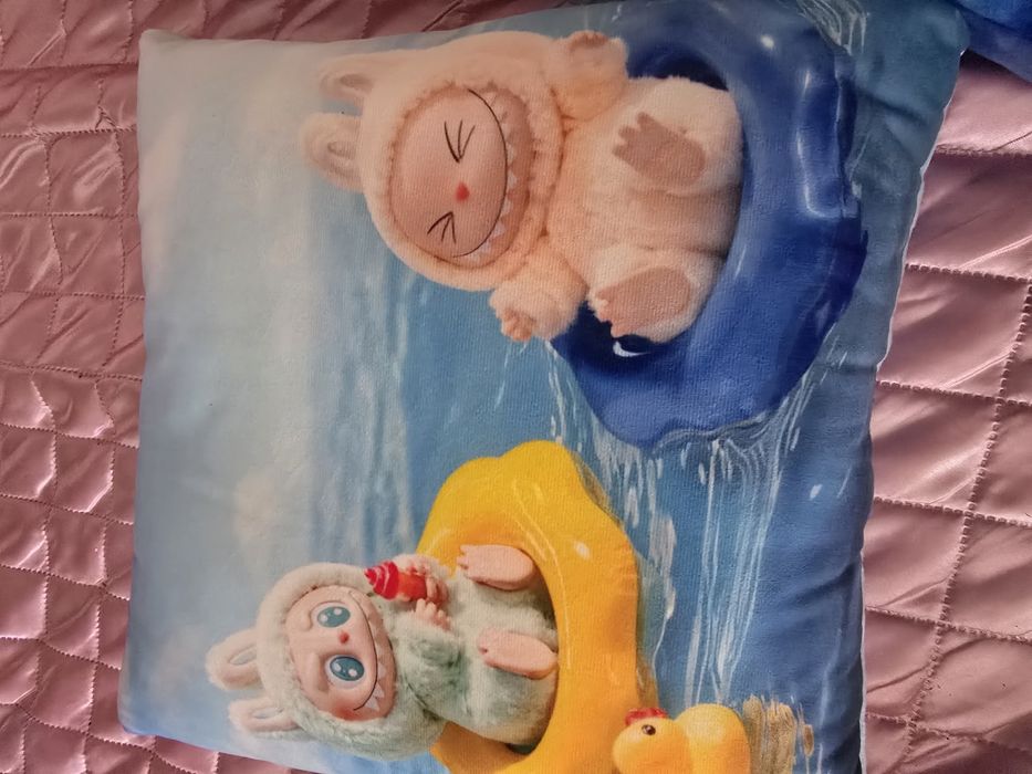 Продавам чисто нови плюшени Възглавници Labubu цената е за 1 бр