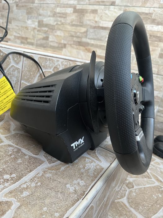 Като нов!!! Thrustmaster TMX Геймьрски Волан