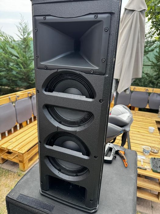 Vand 4 boxe  LD Sistem Stinger 28G3 pasive din lemn profesionale