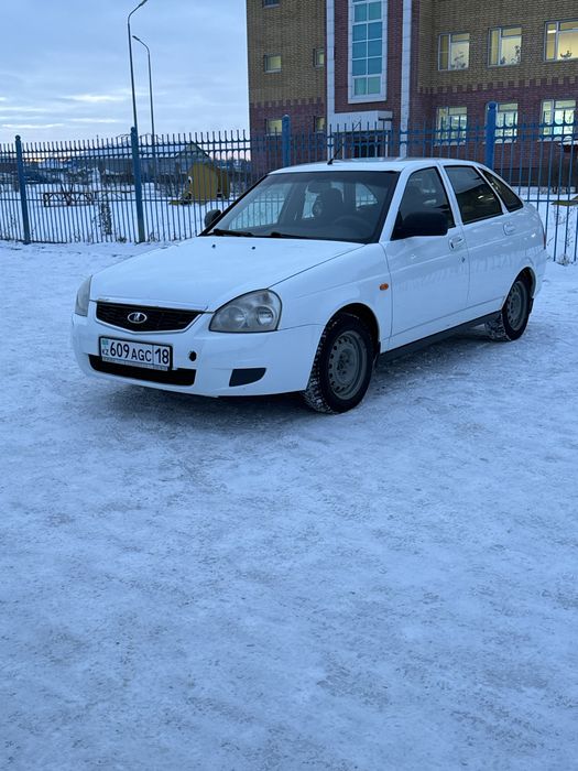 Продам приору родной окрасе