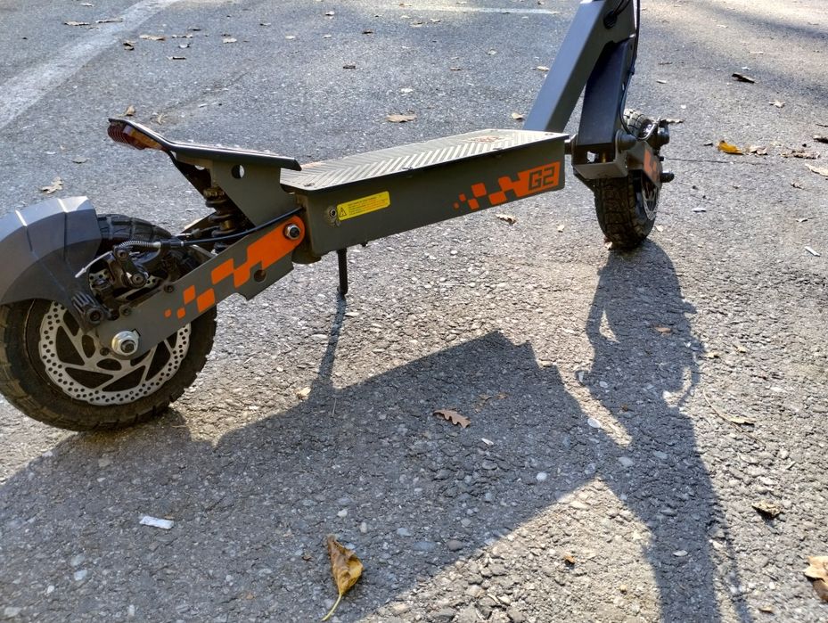 Trotineta electrica Kukirin G2 model 2025, autonomie 55 km