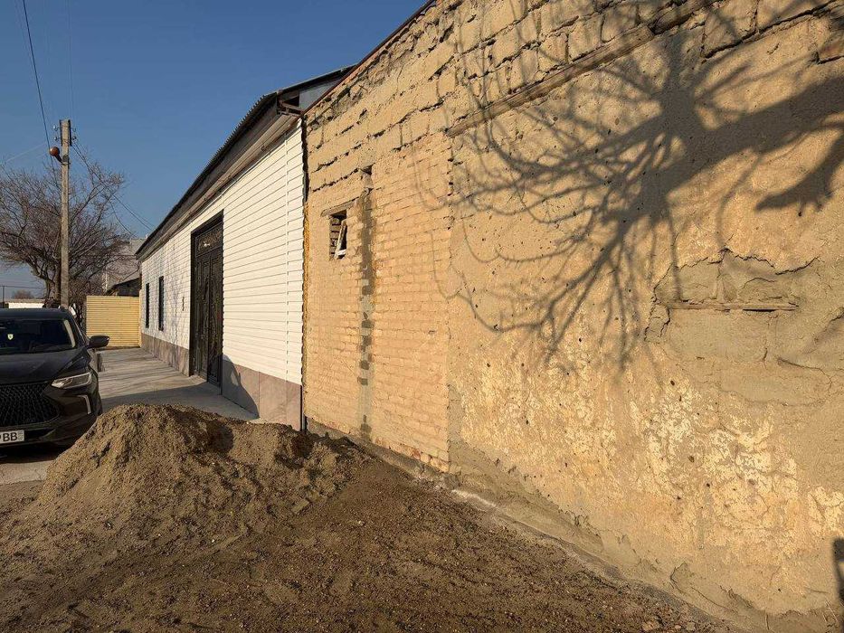 Продаётся земельный участок Геофизика (Поликлиника-Тоза Сув)