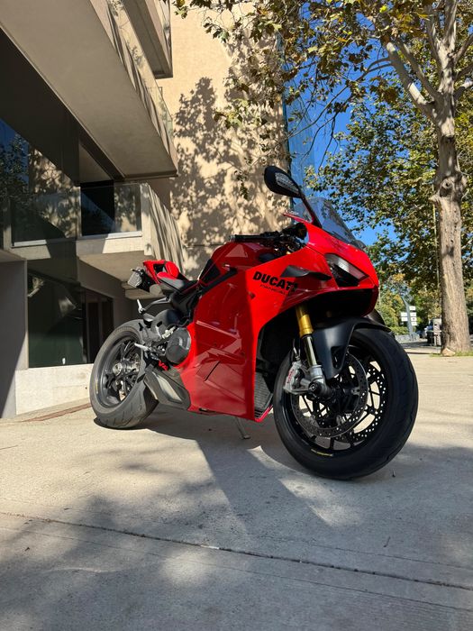 ducati panigale V4S