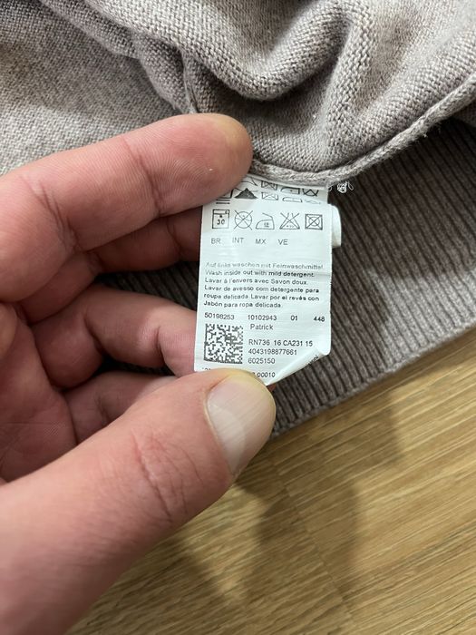 Hugo Boss,Armani Exchanged мъжки пуловери L