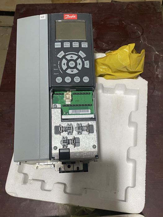 Преобразователи частоты Danfoss 4 кВт